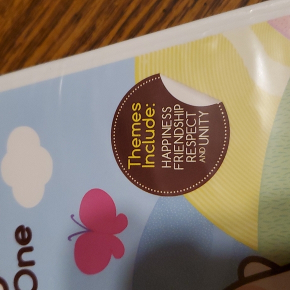 MOLANG BRAND NEW FACTORY SEALED DVD Season 1 **** 52 Stories. 185 min. - Picture 2 of 6